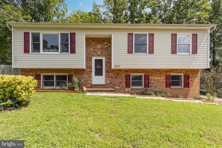 Property Photo: 220 Durham Drive VA 22407