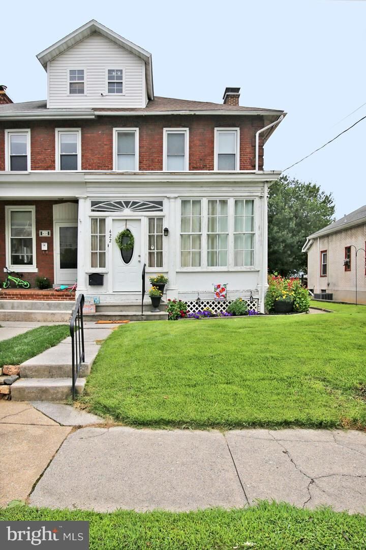 Property Photo: 422 S 12th Street PA 17042
