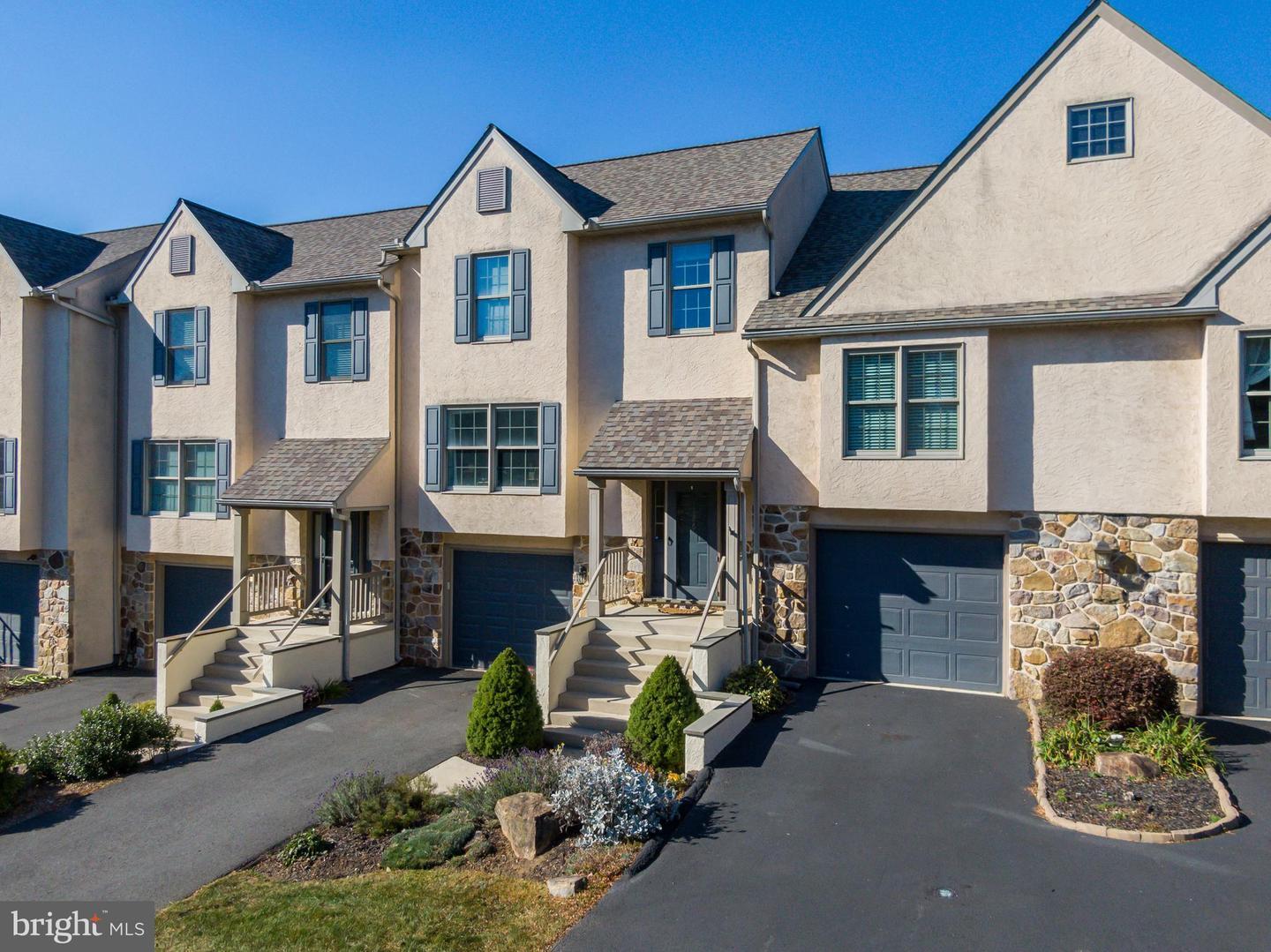 Property Photo: 126 Steeplechase Drive PA 19520