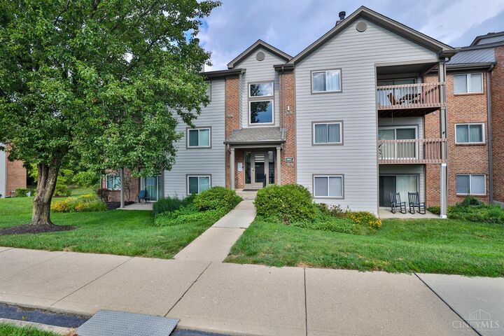 Property Photo: 8887 Eagleview Drive OH 45069
