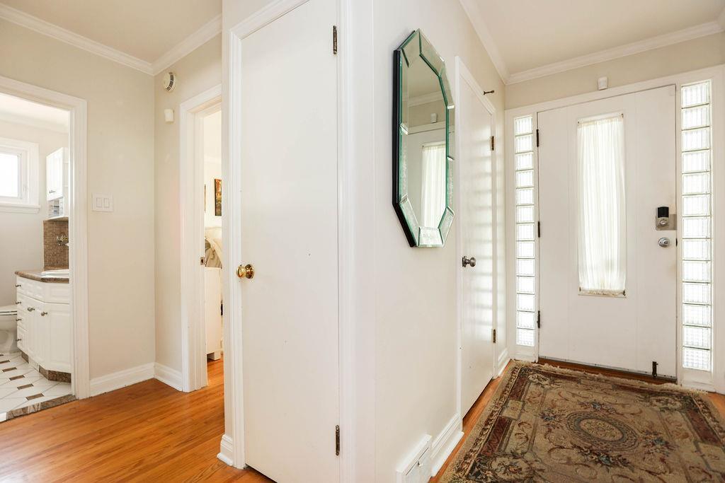Property Photo: 533 Cordova Street MB R3N 1A8