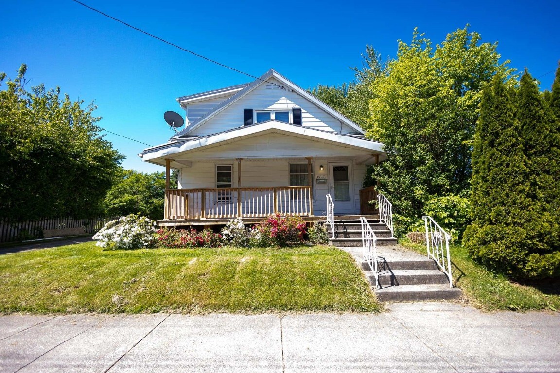 3926 Wood Street  Erie PA 16509 photo