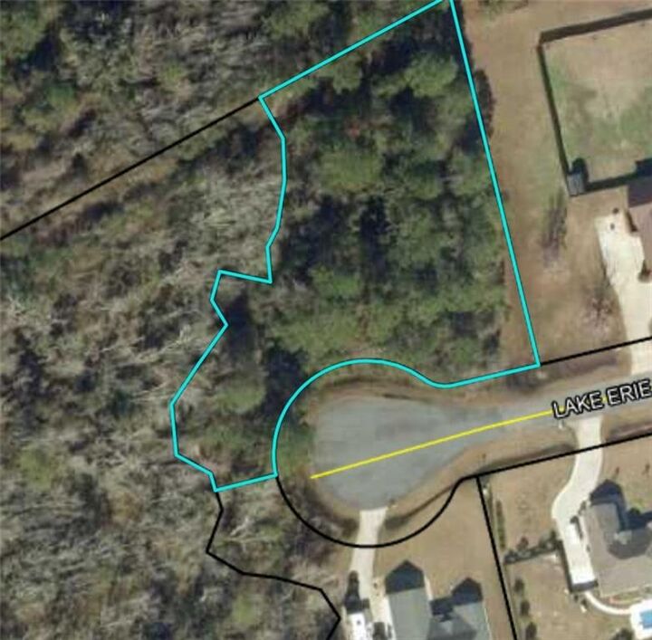 Property Photo:  420 Lake Erie Drive  GA 31523 