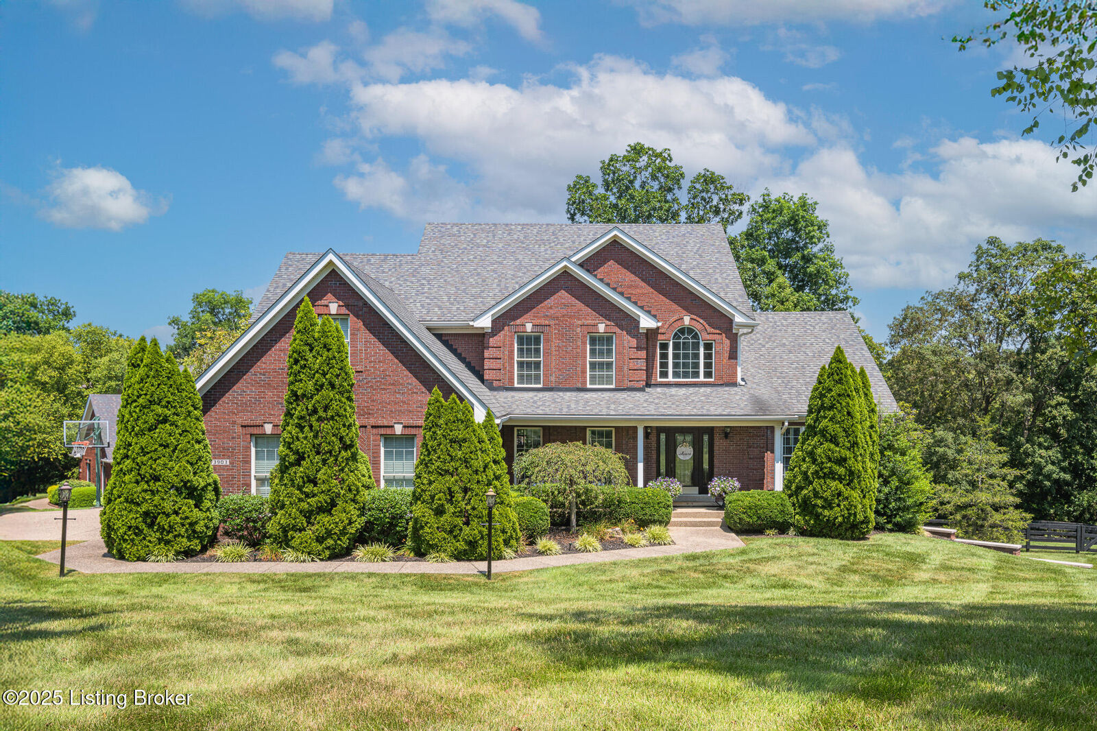 Property Photo: 3903 Clarke Pl KY 40014