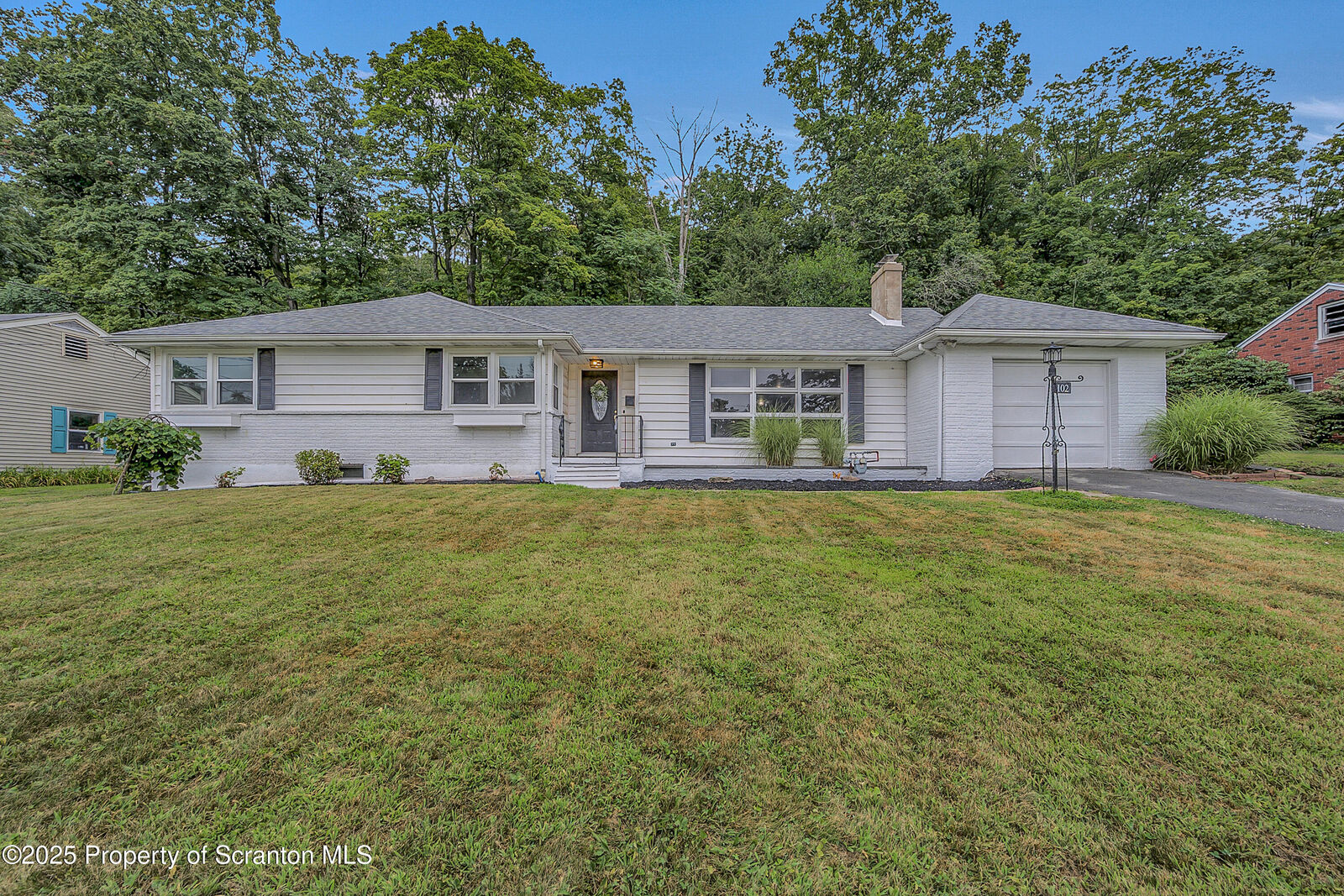 Property Photo:  102 Gentilly Drive  PA 18411 