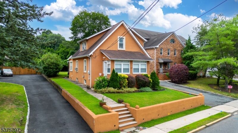 Property Photo:  154 Roseland Ave  NJ 07006 
