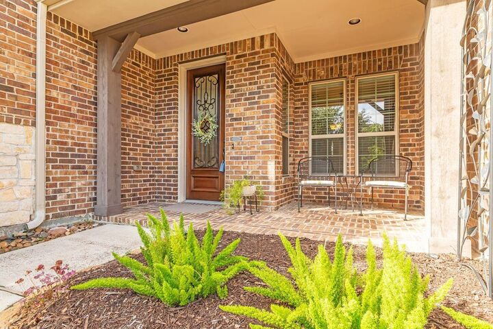 Property Photo:  25203 Gaddis Oaks Drive  TX 77389