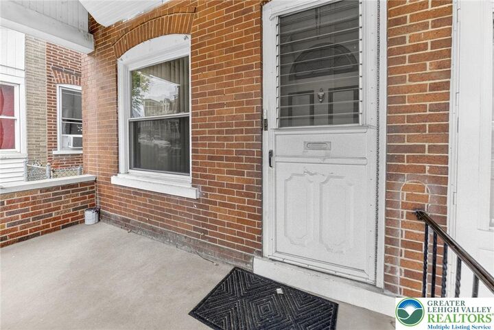Property Photo:  449 W Washington Street  PA 18102 