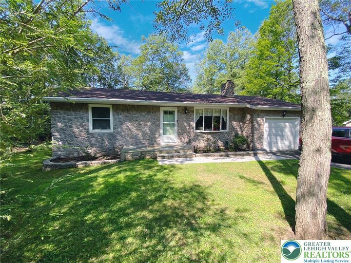 5210 Laurel Loop  Pocono Twp PA 18370 photo