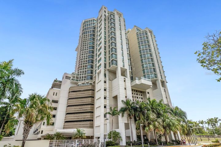 Property Photo: 35 Ave Munoz Rivera, Caribe Plaza 1103 PR 00901