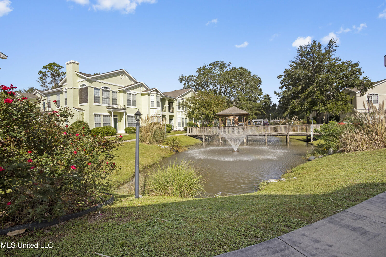 Property Photo:  2252 Beach Drive  MS 39507 