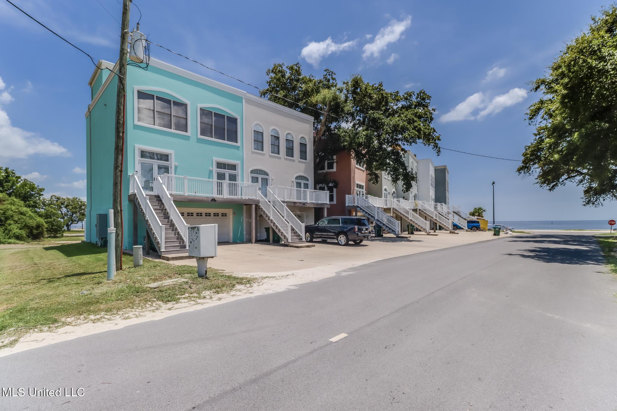 Property Photo:  1 Texas Street  MS 39507 
