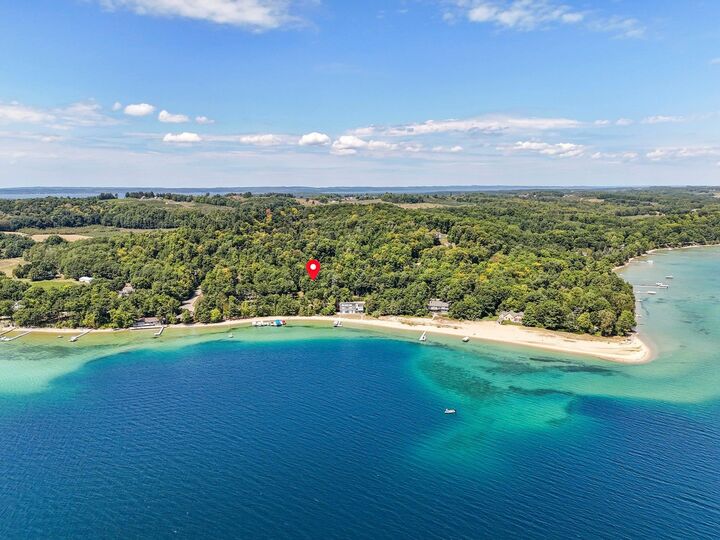 Property Photo: 11648 Willow Point MI 49686