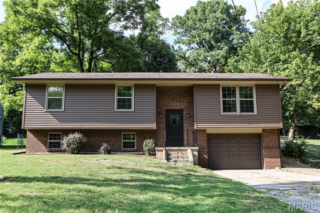 Property Photo:  1314 Bertling Street  MO 63701 