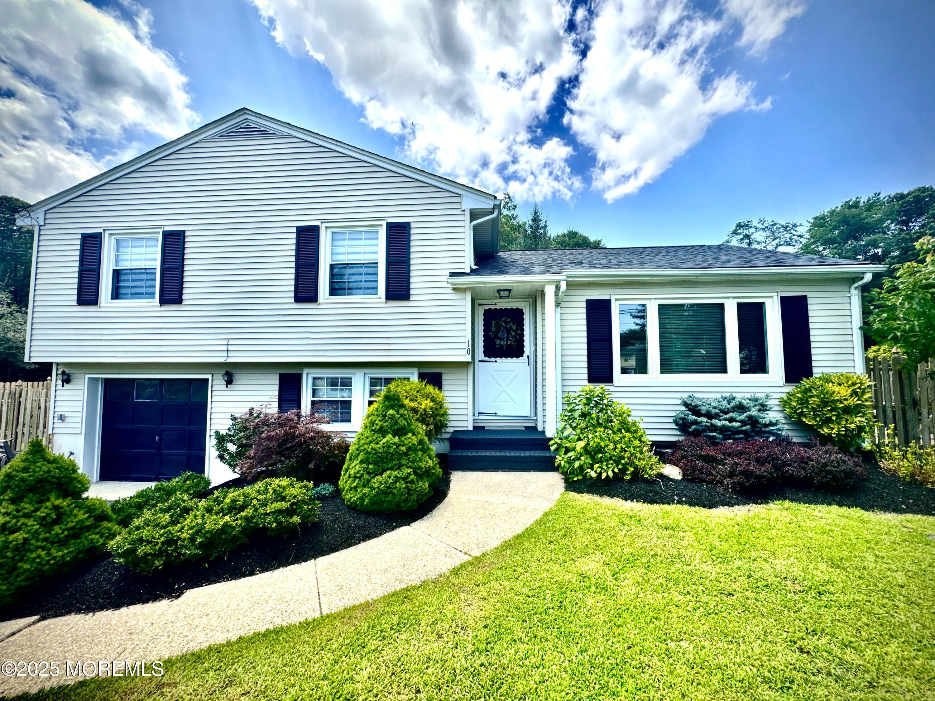 Property Photo:  10 Brooklawn Drive  NJ 07753 