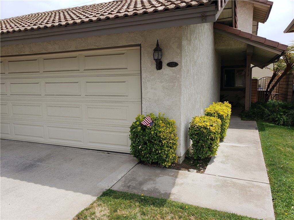 Property Photo:  132 Oak Forest Circle  CA 91741 
