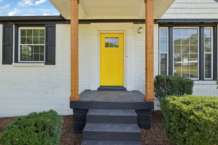 2343 Fernwood Dr  Nashville TN 37216 photo