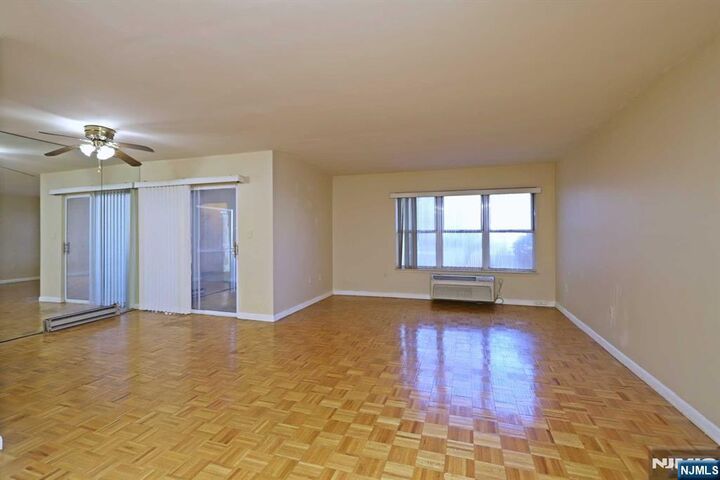 Property Photo:  1111 River Road B2  NJ 07020 