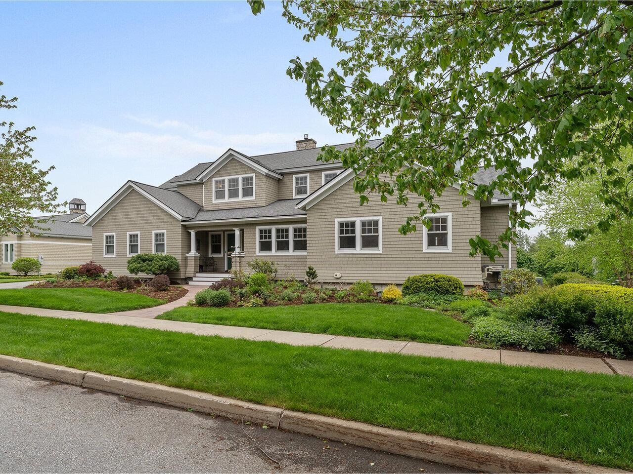 Property Photo: 376 Golf Course Road VT 05403