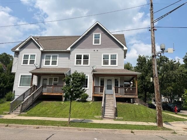 Property Photo:  600 W 32nd Street 3  MN 55408 