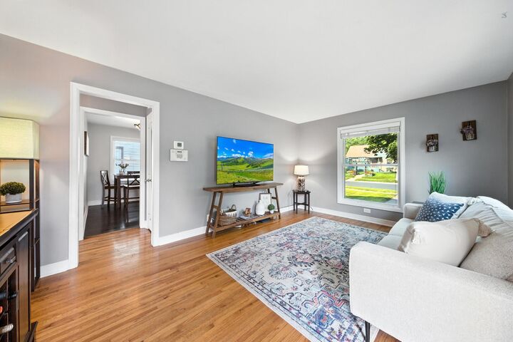 Property Photo:  3101 Idaho Avenue S  MN 55426 