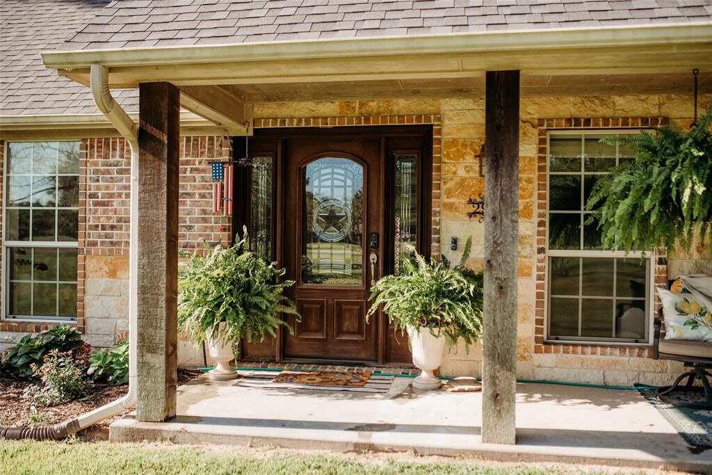 Property Photo:  295 County Road 1451  TX 75418 