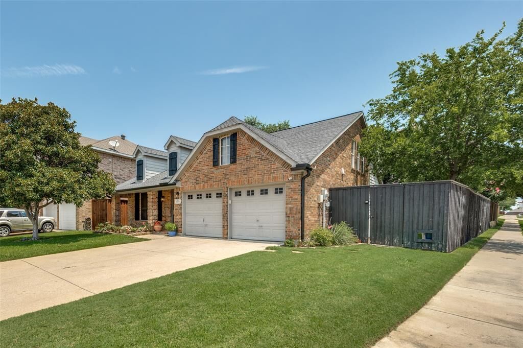 Property Photo:  6200 Branchwood Trail  TX 75028 