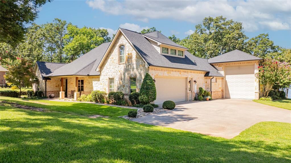 Property Photo:  285 Pr 5942  TX 75497 