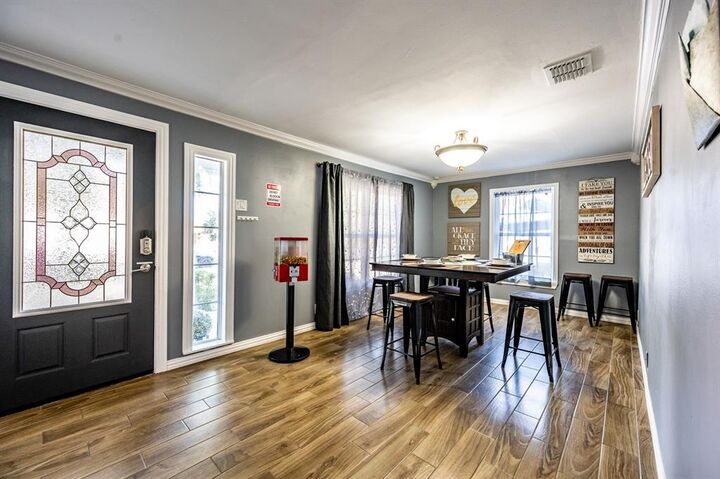 Property Photo: 1012 Hilltop Drive TX 75060