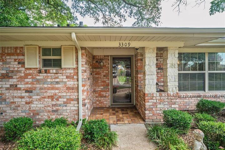 Property Photo:  3309 Canton Street  TX 75402 