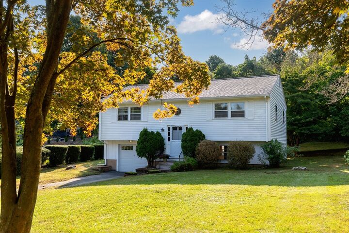 Property Photo:  168 Old Plymouth Road  MA 02562 