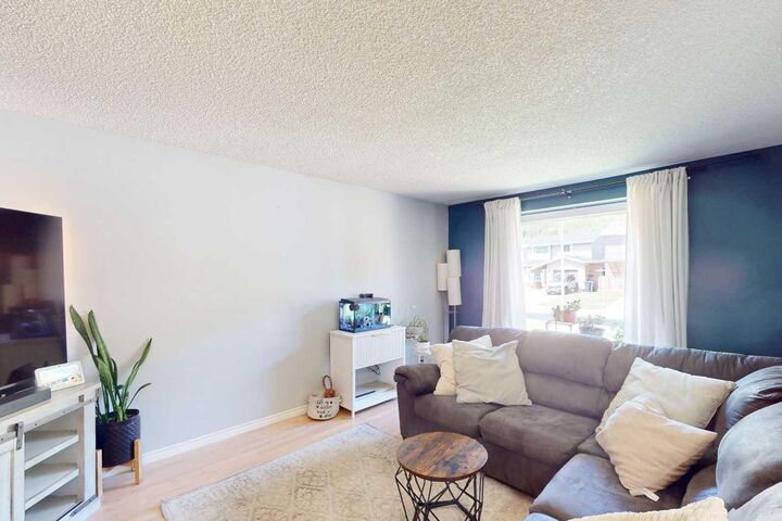 Property Photo: 110 Goodwin Place AB T9J 1K1
