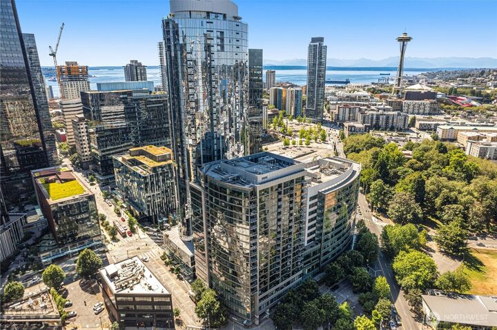 Property Photo: 820 Blanchard Street 1504 WA 98121