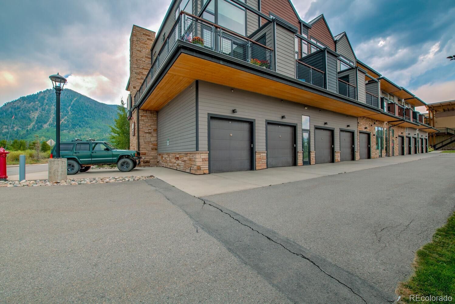 Property Photo:  100 Basecamp Way 217  CO 80443 