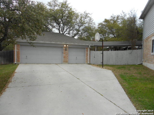 Property Photo: 13838 Shavano Downs TX 78230