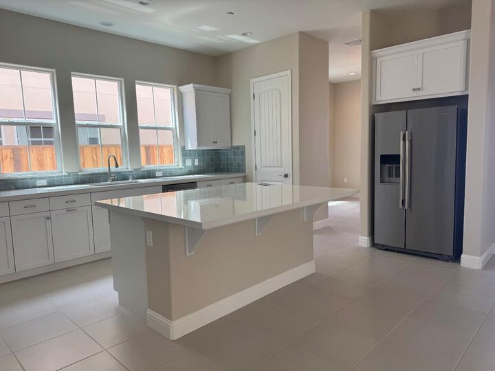 Property Photo: 593 Santa Ynez Way CA 93933