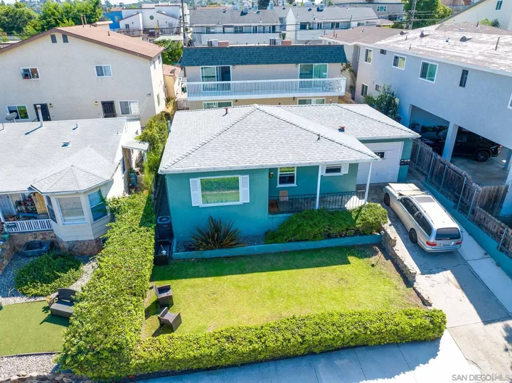 4337-39 Mentone Street  San Diego CA 92107 photo