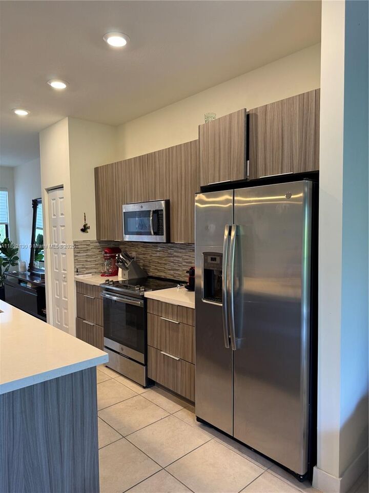 Property Photo: