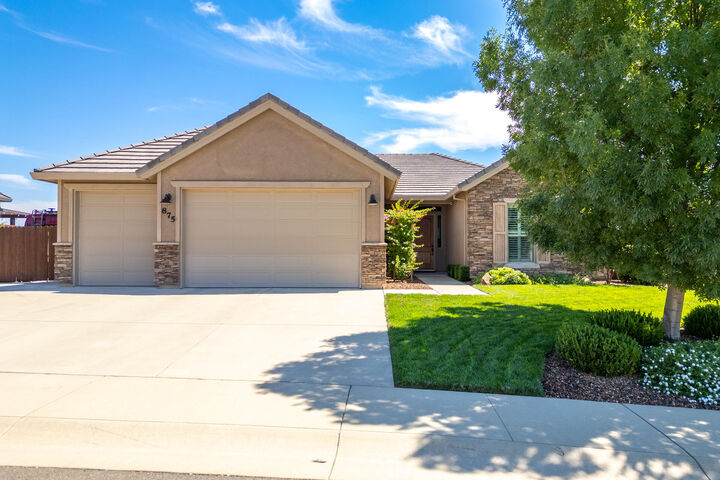 Property Photo: 875 Wind Cove Drive CA 96001