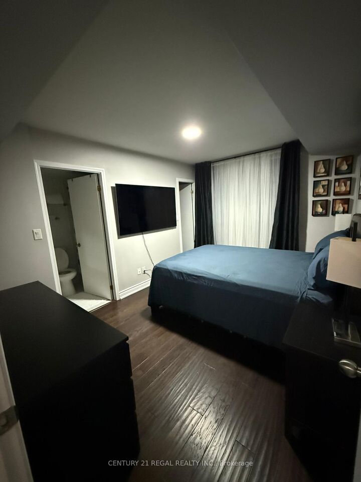 Property Photo: 3 Everson Drive 514 ON M2N 7C2