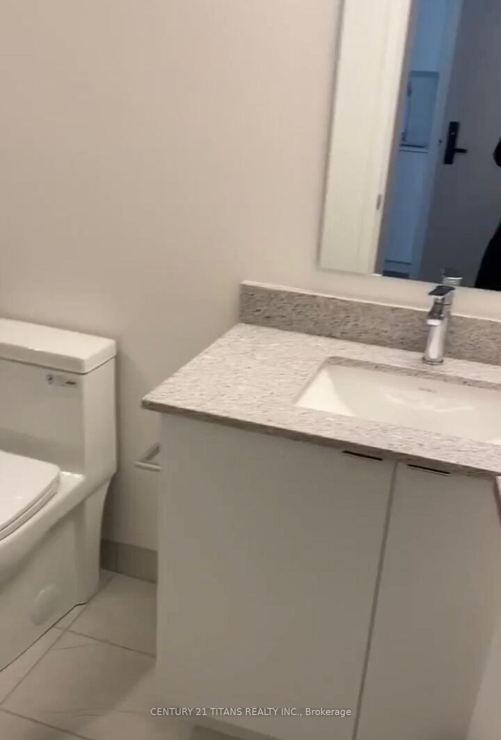 Property Photo:  500 Wilson Avenue 815  ON M3H 0E5 