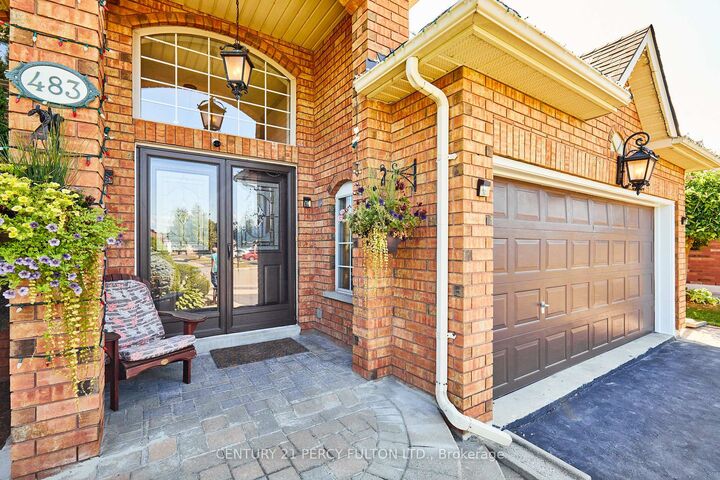 Photo de la propriété: 483 Ormond Drive ON L1K 2L8