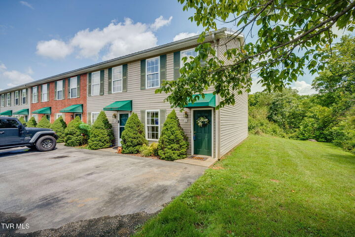 Property Photo:  568 Gray Station Road 10  TN 37615 