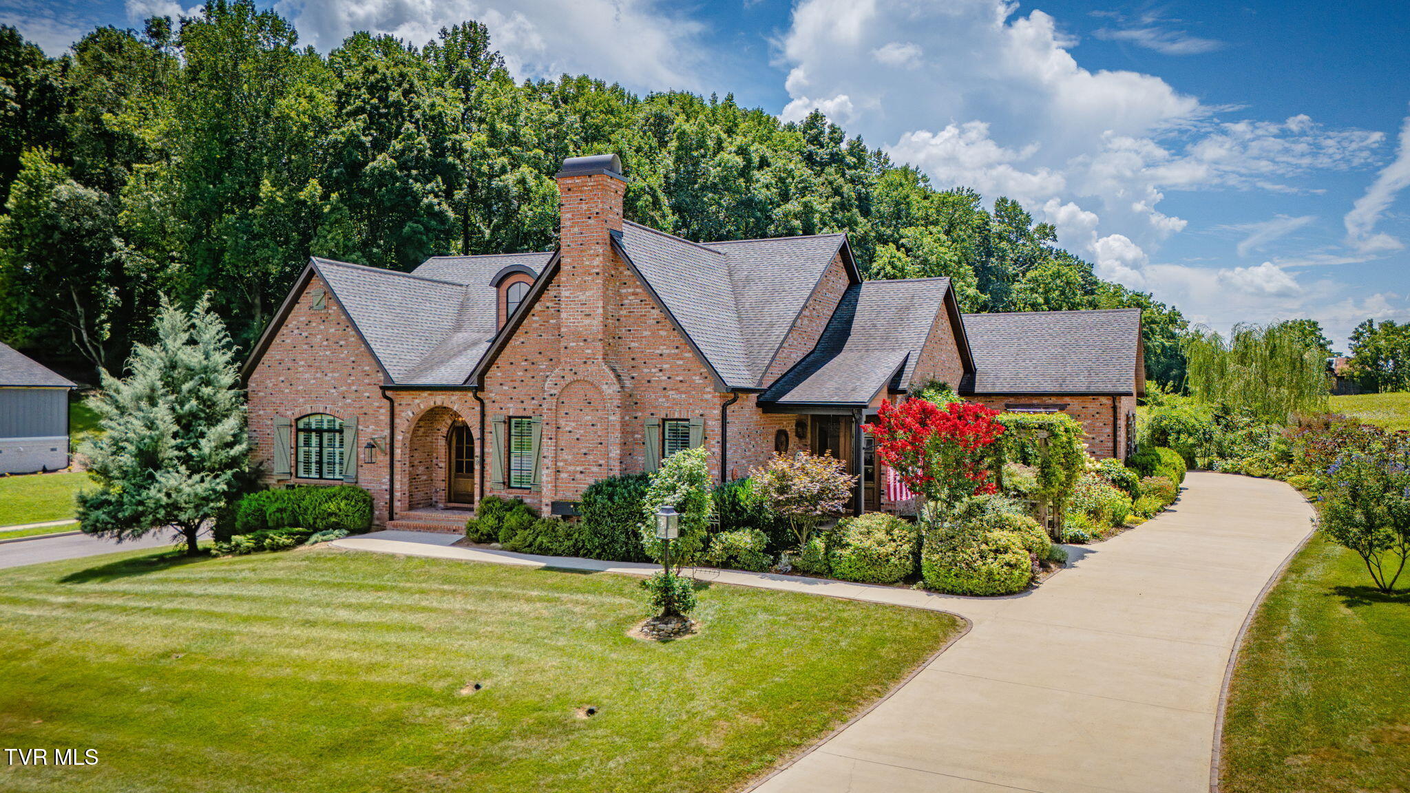 Property Photo: 9 Jasmine Terrace TN 37615