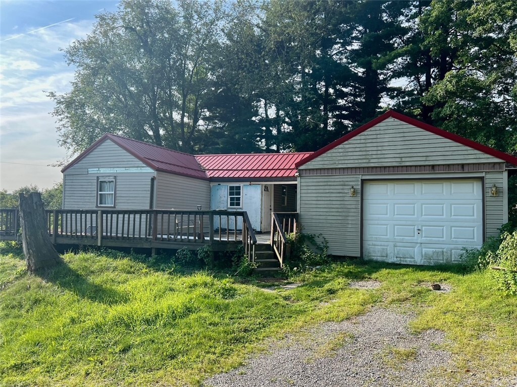 Property Photo: 597 Yankee Ridge Road PA 16137