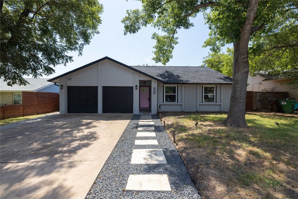 Property Photo:  605 Wagon Wheel Drive  TX 78681 