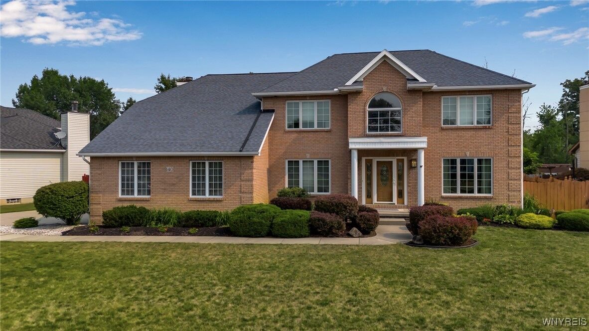 Property Photo:  140 White Tail Run  NY 14072 