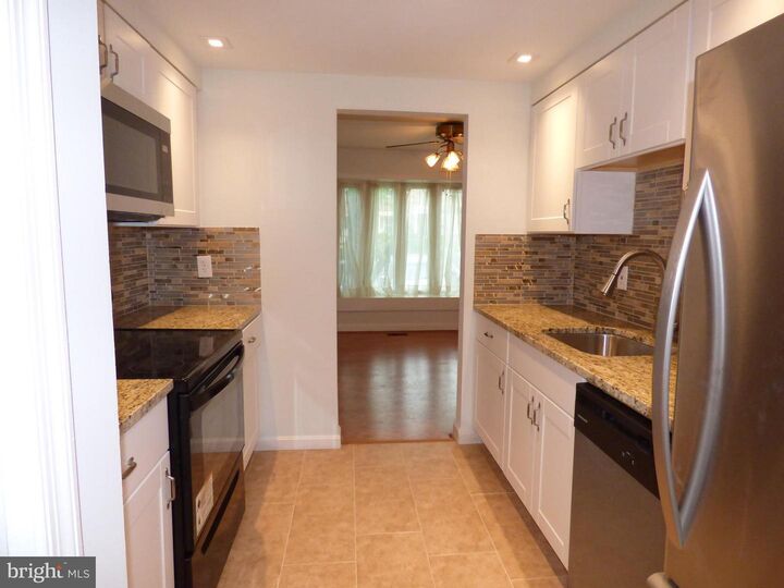 Property Photo: 4548 King William Court VA 22003
