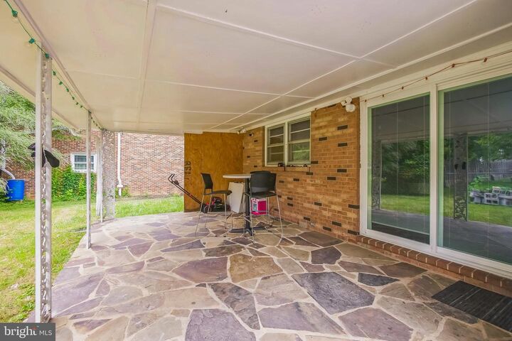 Property Photo: 323 Russelcroft Road VA 22601