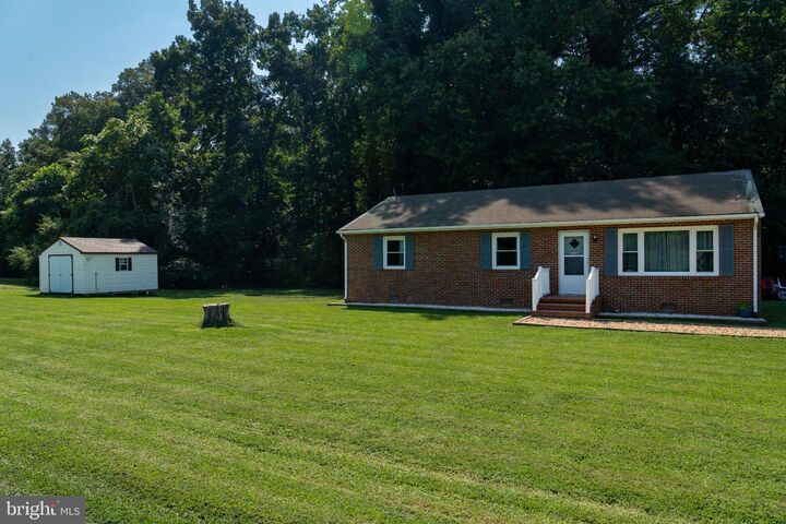 Property Photo: 15362 Kings Highway VA 22520